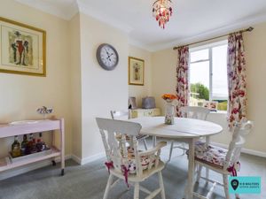 Dining Room- click for photo gallery